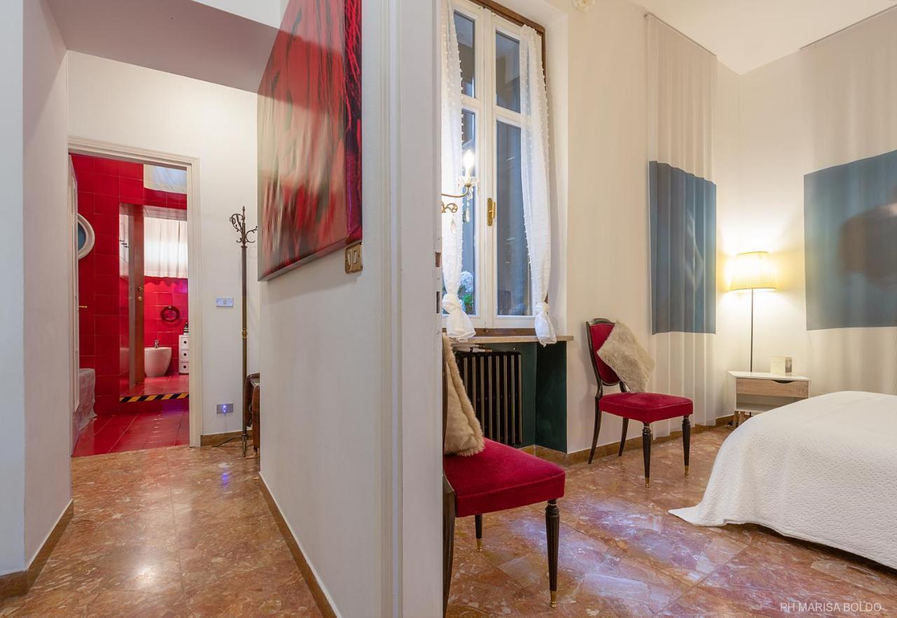 Billie'S Flat Red - Art & Design Apt In Verona Historic Centre ภายนอก รูปภาพ