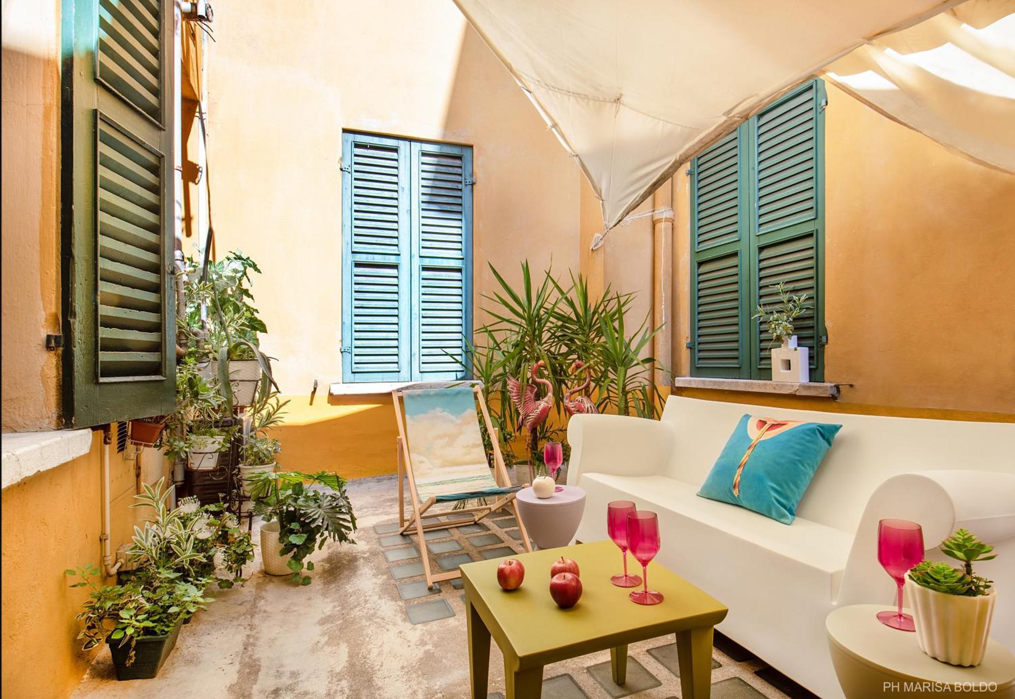 Billie'S Flat Red - Art & Design Apt In Verona Historic Centre ภายนอก รูปภาพ